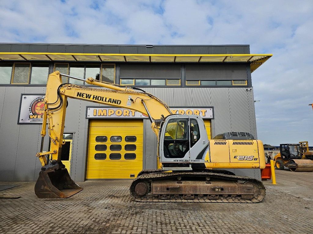 New Holland E215B ** Geringe Betriebsstunden ** WE1654