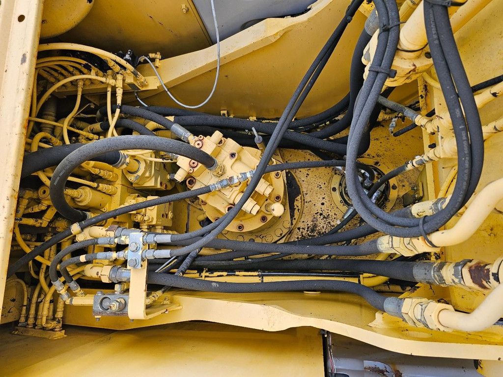 New Holland E215B ** Geringe Betriebsstunden ** WE1654