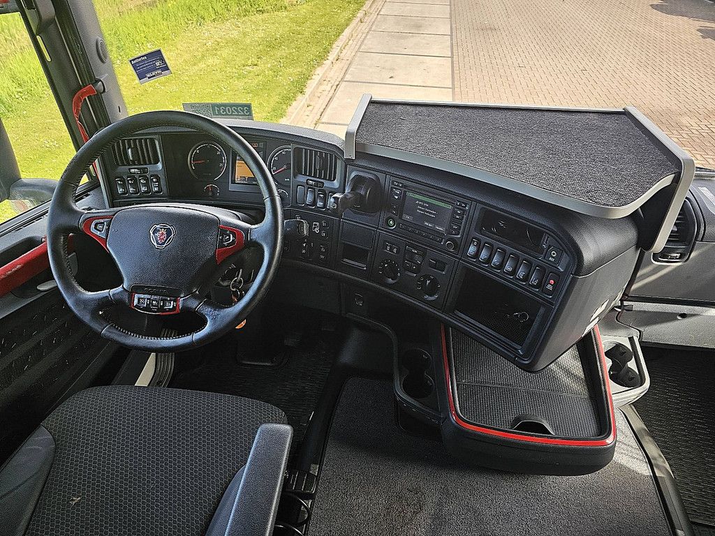 SCANIA R490