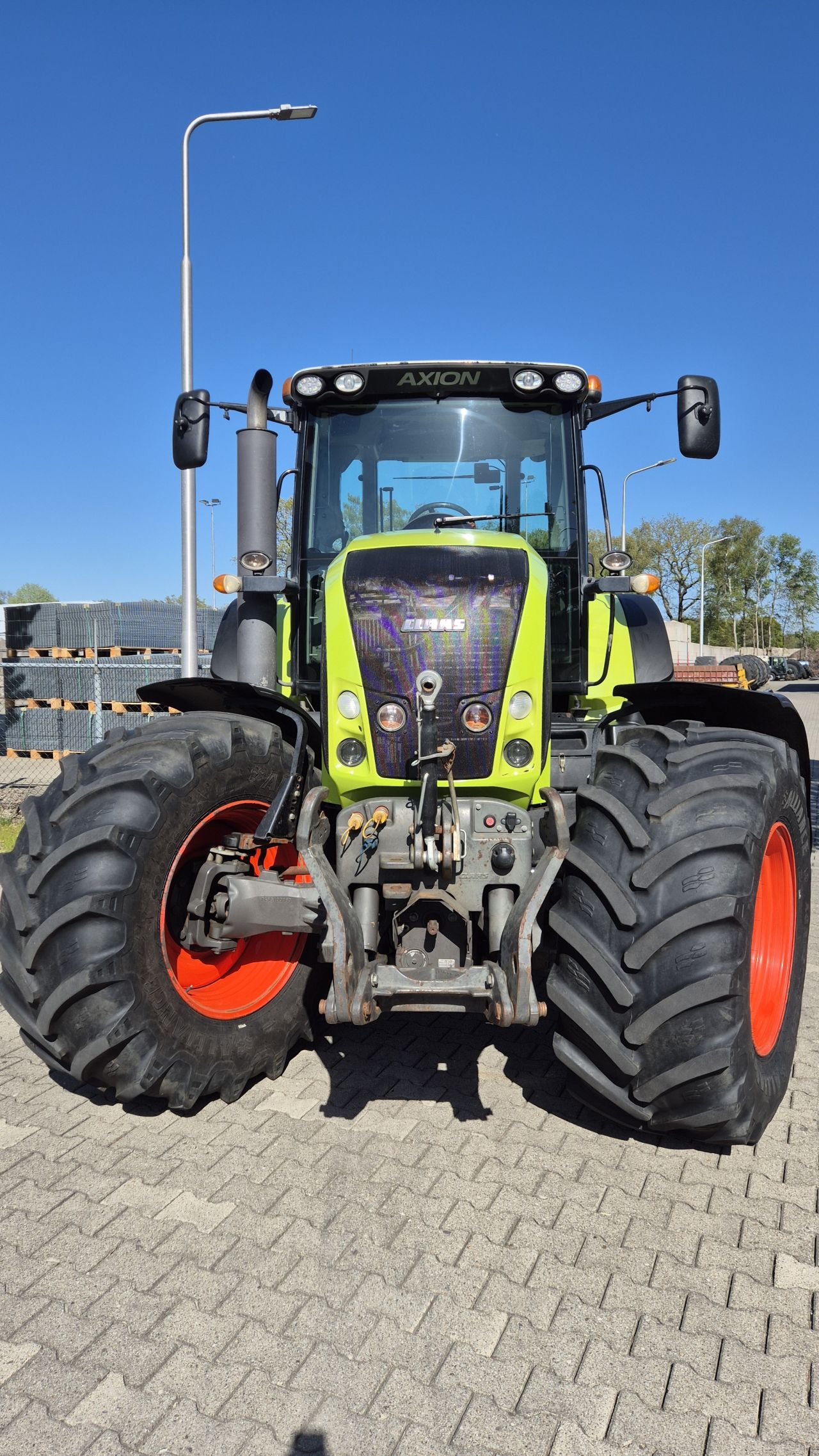 CLAAS Axion 810 C-Matic Cebis 50Kmh. Lucht, Fronthef PTO