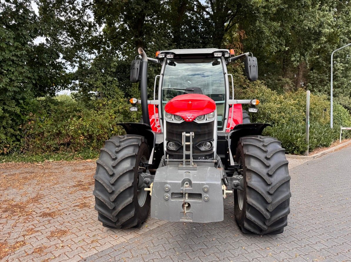 Massey Ferguson 7s.180 Dyna6 Efficient