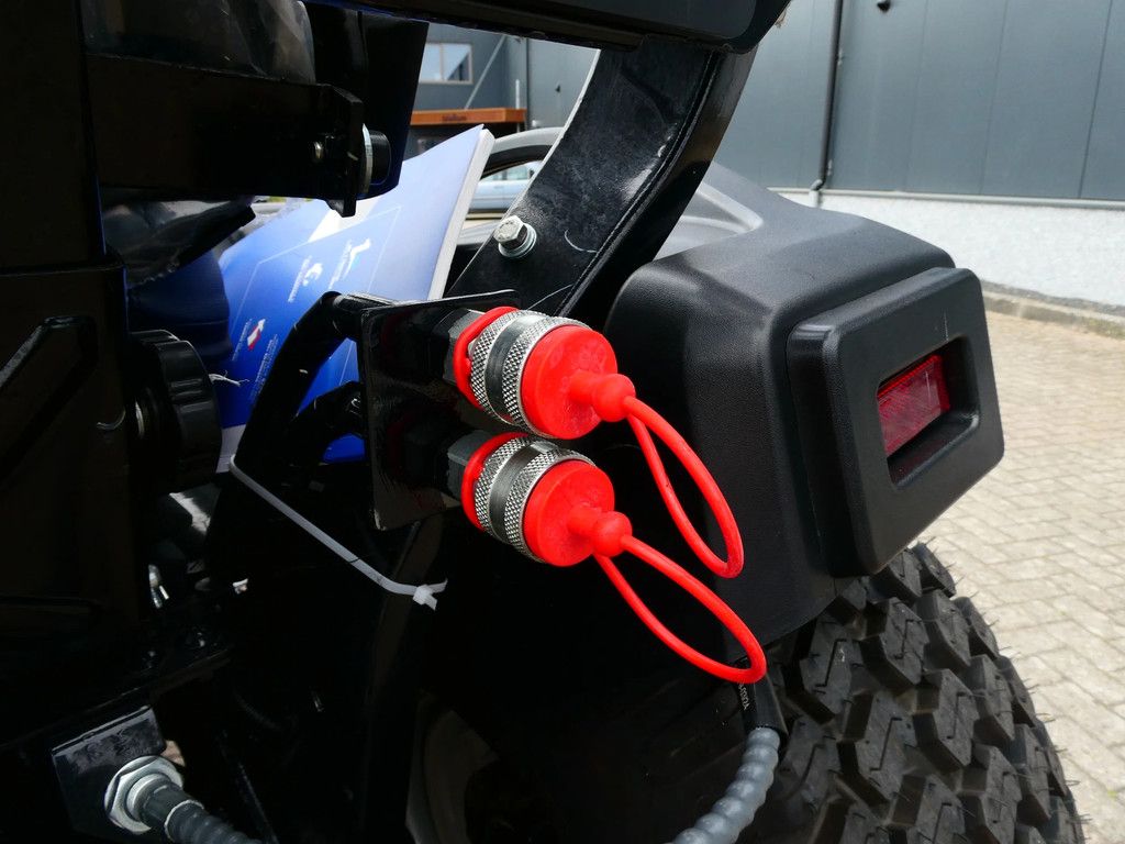 Solis 26H 4wd HST / 0003 Draaiuren / Black Edition