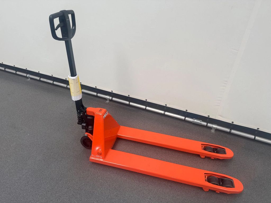 BT LHM 230 QUICK LIFT 1150x520 mm