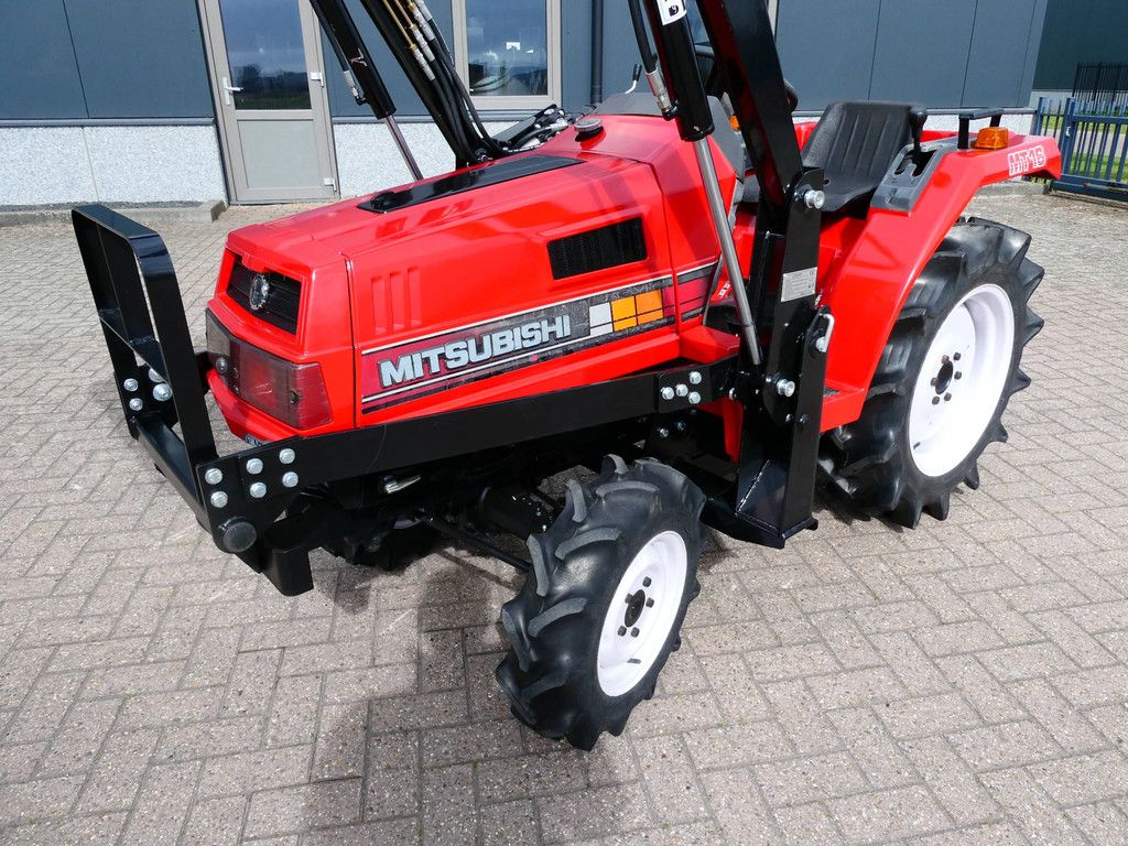 Mitsubishi MT16 4wd / 1426 Draaiuren / Mei Aanbieding