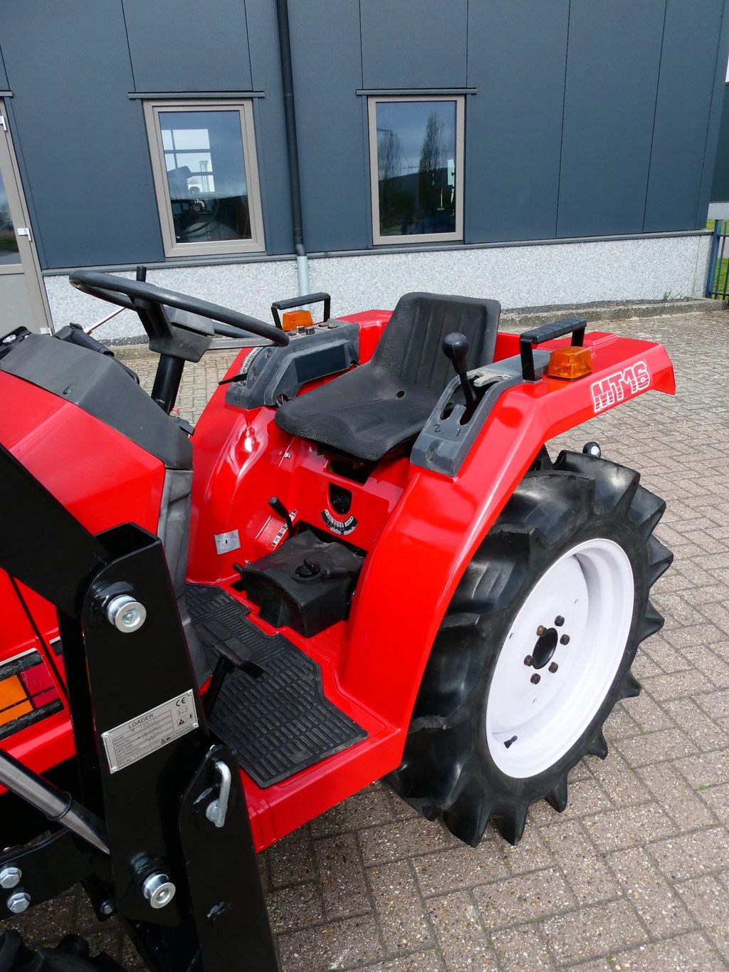 Mitsubishi MT16 4wd / 1426 Draaiuren / Mei Aanbieding