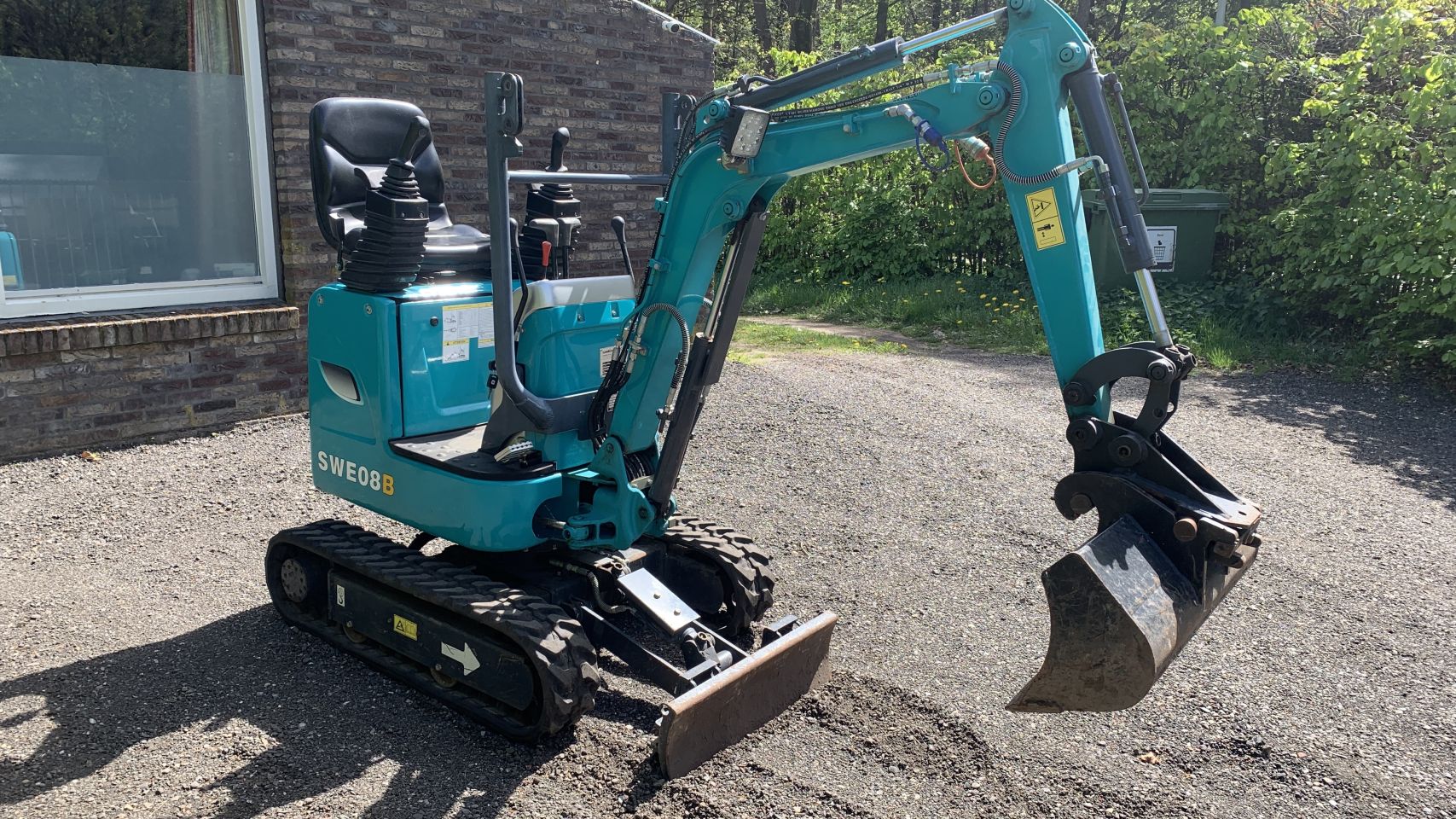 Sunward SWE08B als nieuw 49 uur