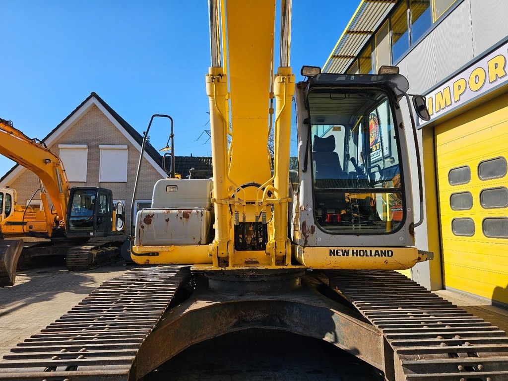 Kobelco New Holland E215 WE1665