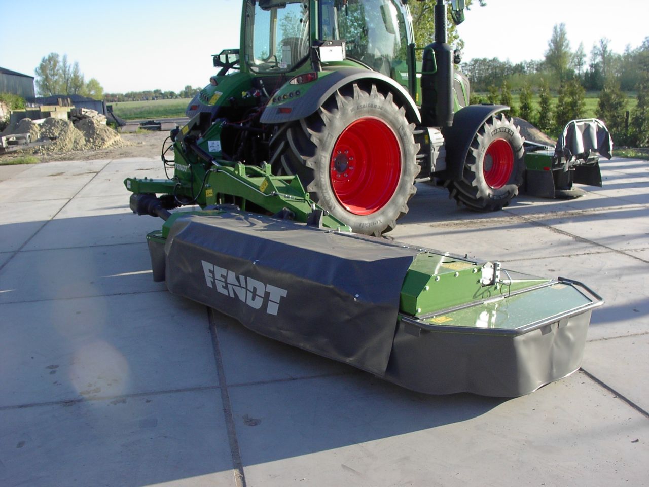 Fendt 3140 FPV en KM310 TL