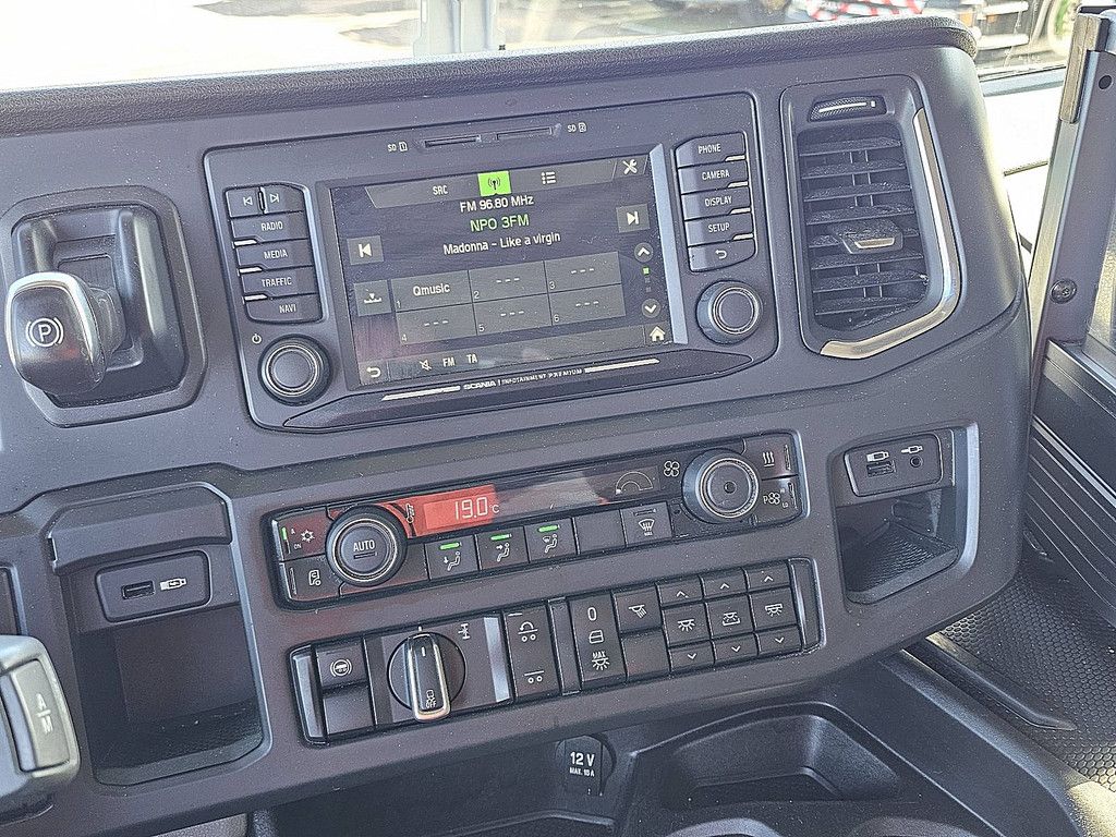 SCANIA R450 6x2 nb retarder