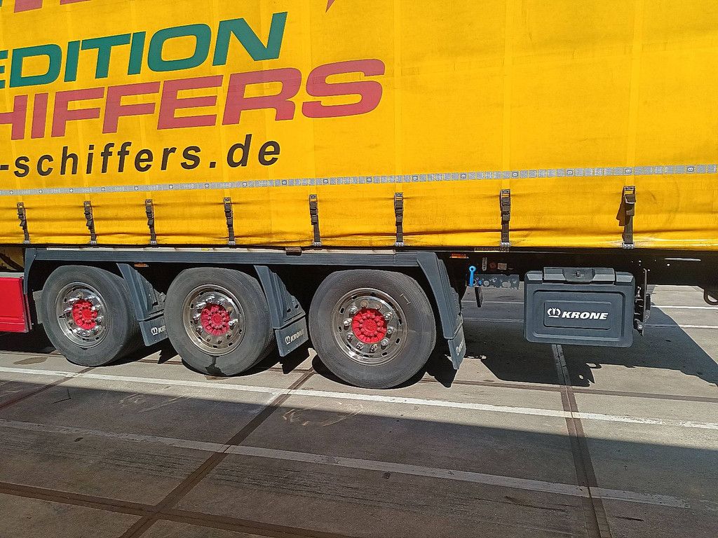 KRONE SD 2x lift axle extend.