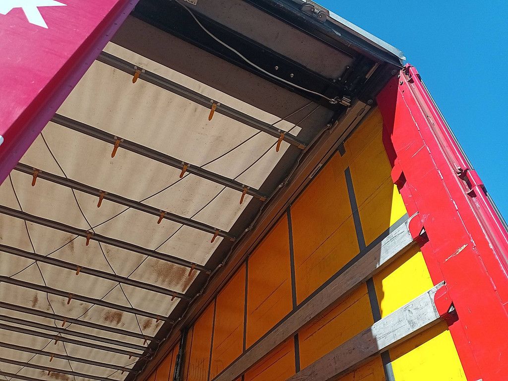 KRONE SD 2x lift axle extend.