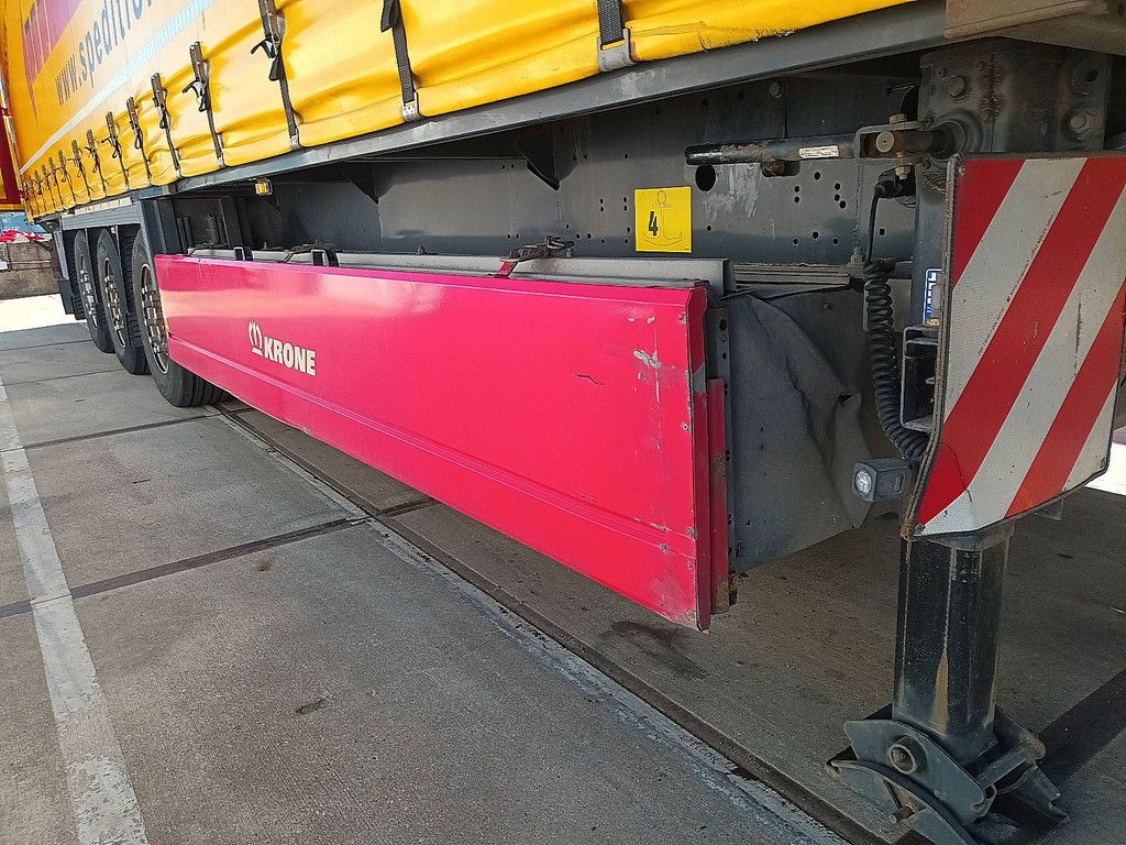 KRONE SD 2x lift axle extend.