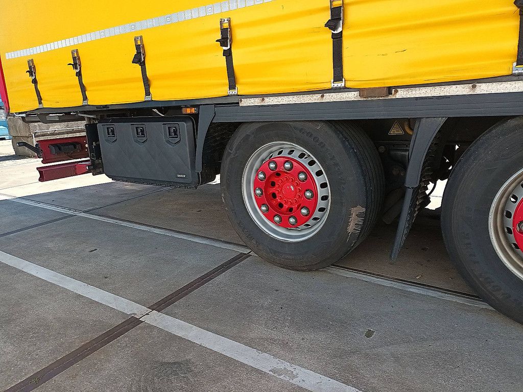 KRONE SD 2x lift axle extend.