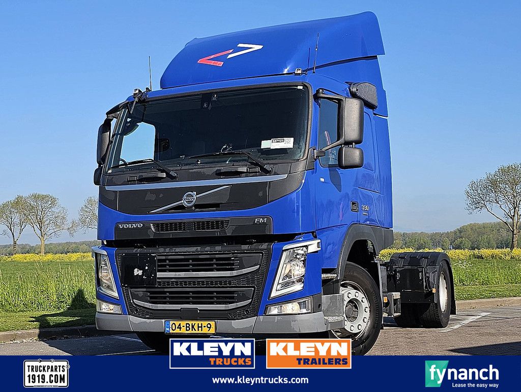 VOLVO FM 330 sleepercab nl-truck