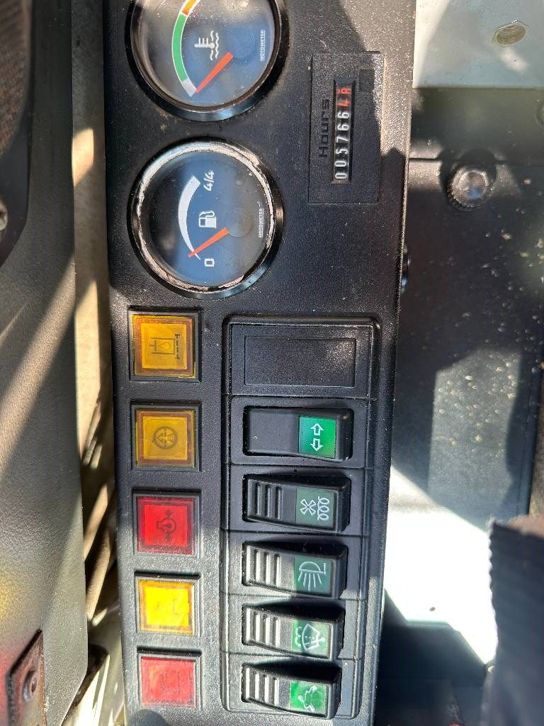 Schaeff HR 18 / Terex TC48