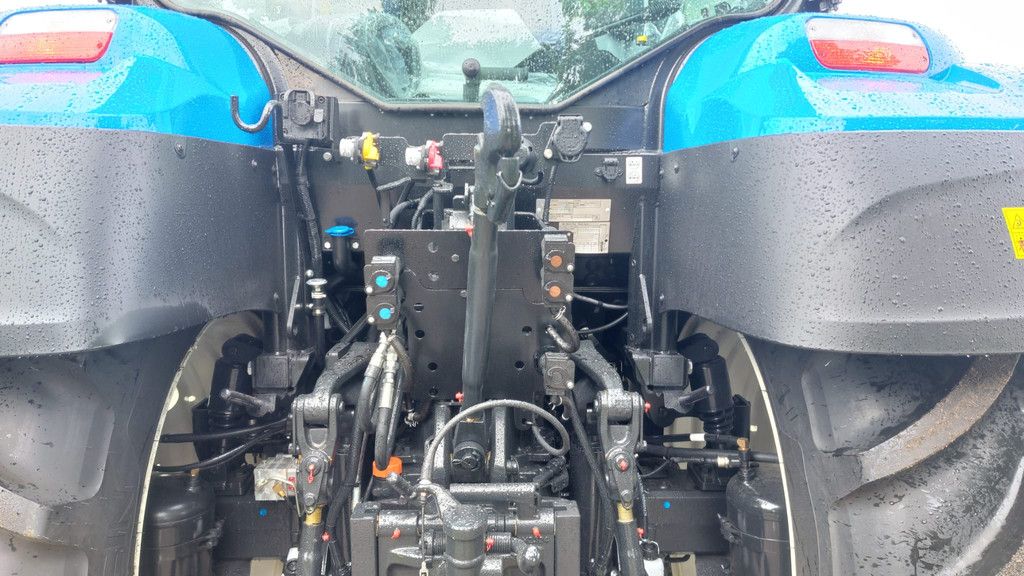 New Holland T5 140 AutoCommand