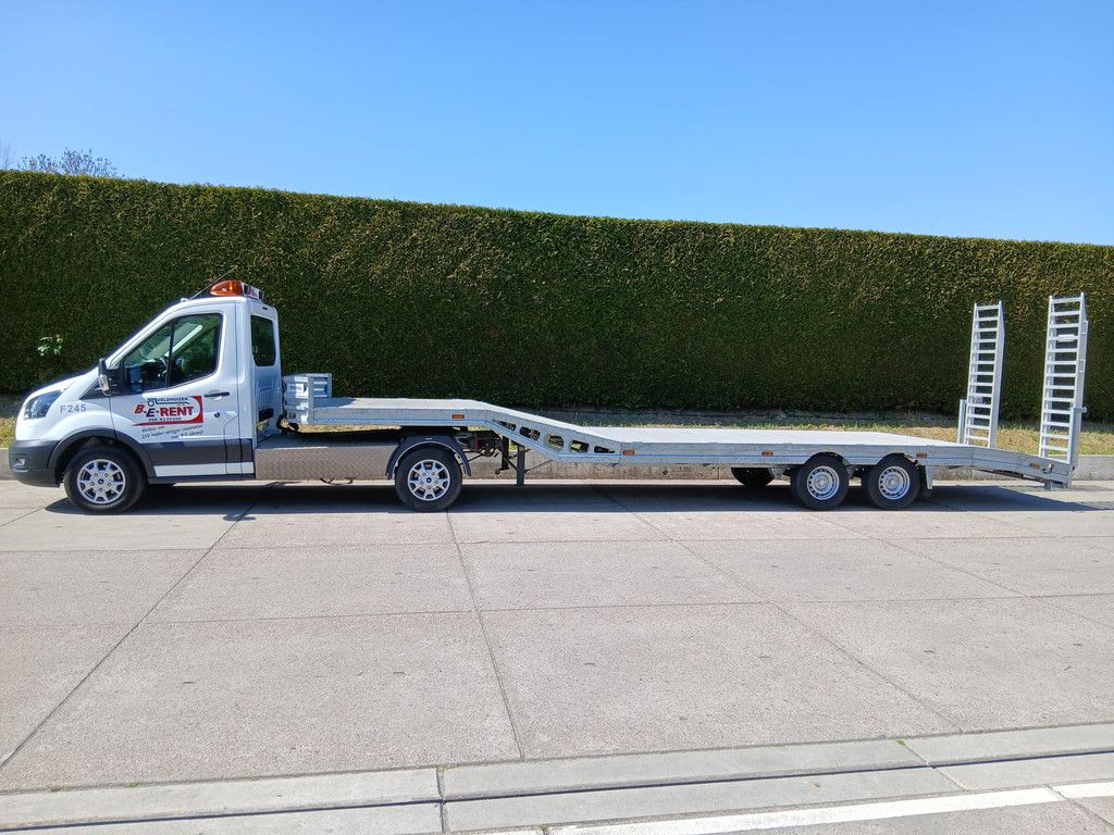 Ford Transit + semi-dieplader 9,0 m.
