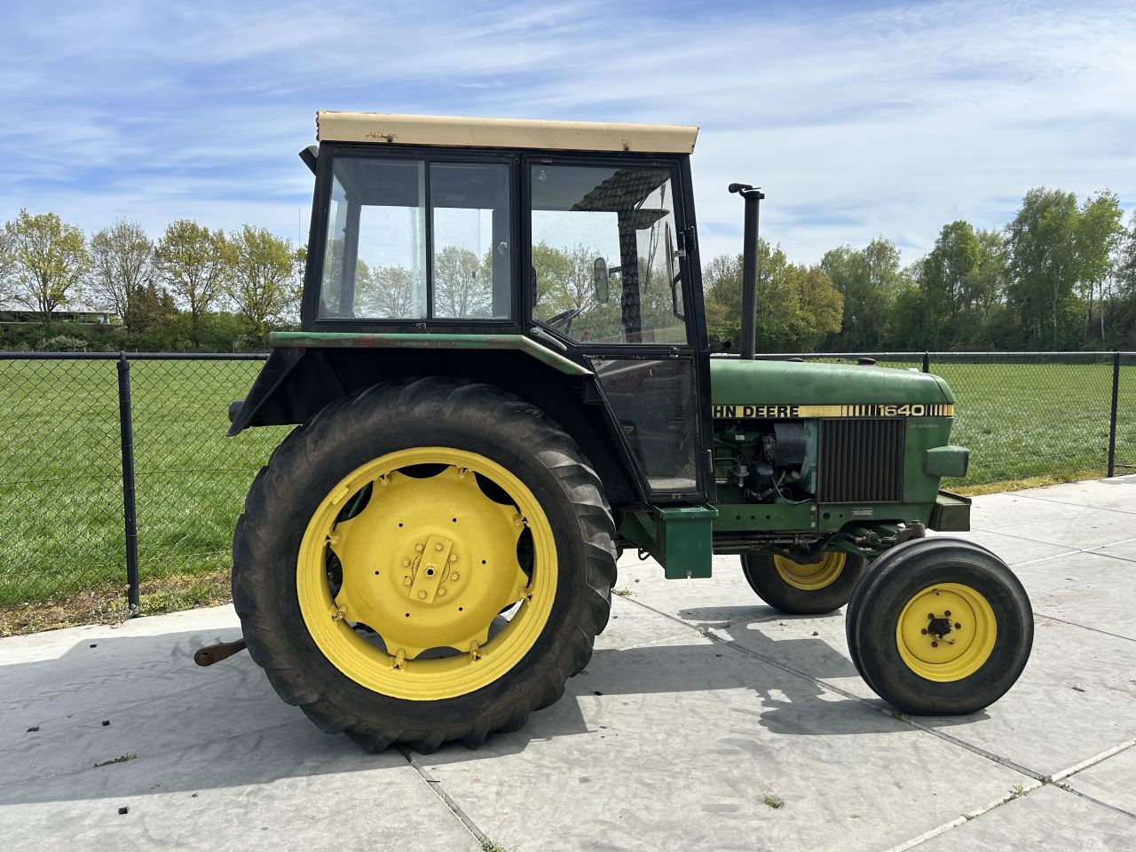John deere 1640