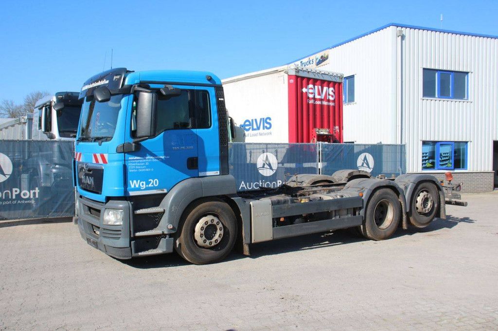 Fahrgestell mit Fahrerhaus MAN TGS 26.320 Diesel 320 PS Baujahr 2014