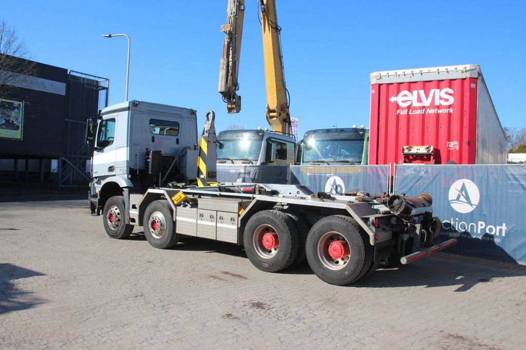 Hakenliftsystem LKW Mercedes-Benz Arocs 3245 Diesel 450 PS 2017