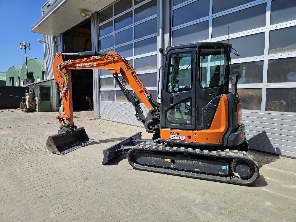 Hitachi ZX55U-6