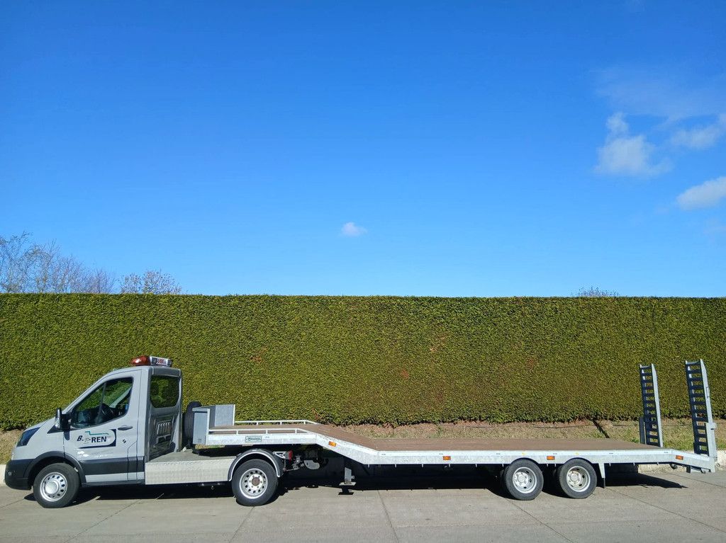 Ford Transit + smi-dieplader oplegger 8,5 m.