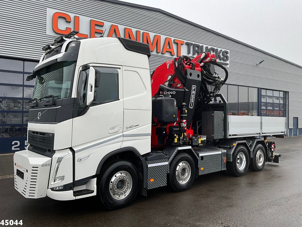 Volvo FH 540 8x2 Fassi 145 Tonmeter laadkraan + Fly-JIb Just 7.187 Km! Demo voertuig!