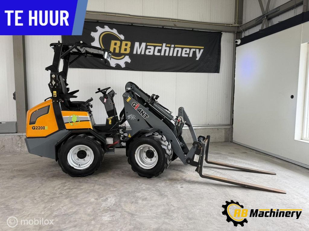 Mini shovel/wiellader te huur Heerenveen