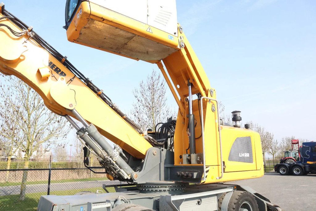 Liebherr LH 22 M | SORTING GRAB | BLADE