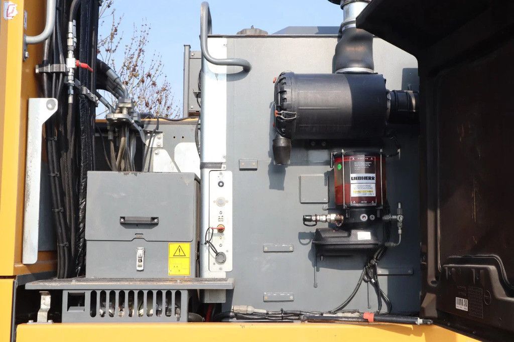 Liebherr LH 22 M | SORTING GRAB | BLADE