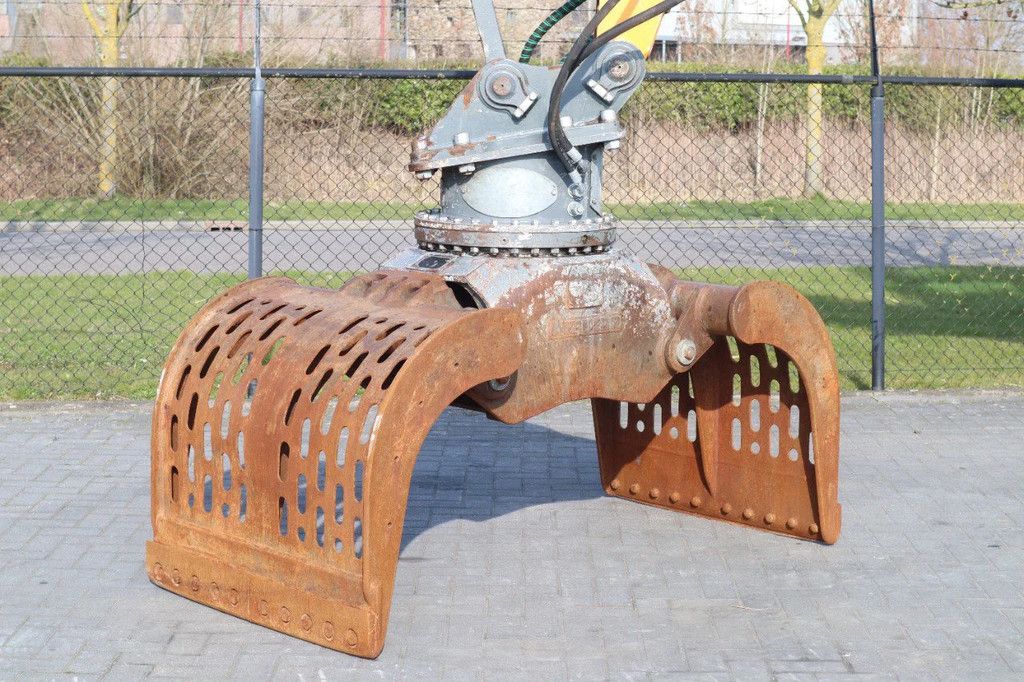 Liebherr LH 22 M | SORTING GRAB | BLADE