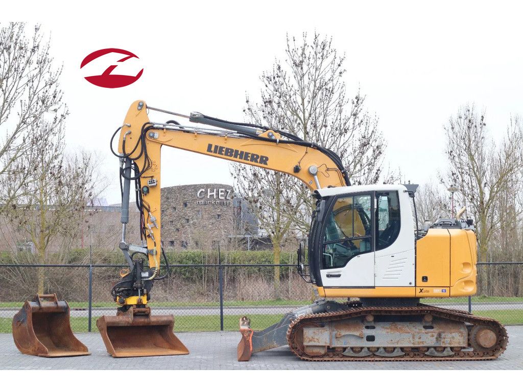 Liebherr R914 COMPACT STD | ROTOTILT | 2X BUCKET | DOZERBLADE