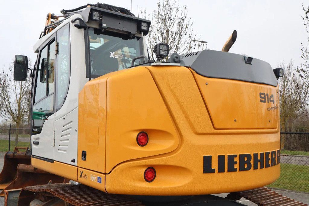 Liebherr R914 COMPACT STD | ROTOTILT | 2X BUCKET | DOZERBLADE