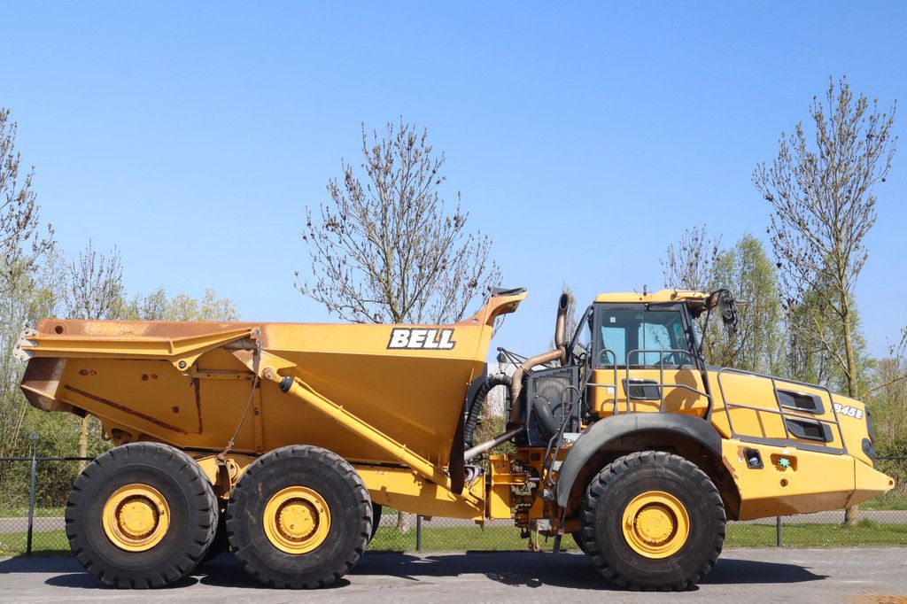 Bell B45E | B 45 E | TAILGATE | GOOD TIRES