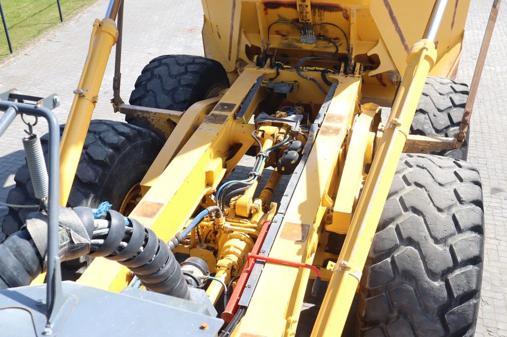 Bell B45E | B 45 E | TAILGATE | GOOD TIRES