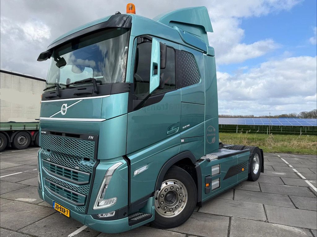 Volvo FH Electric 600KW 197.365KM - Top condition