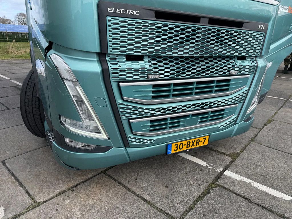 Volvo FH Electric 600KW 197.365KM - Top condition