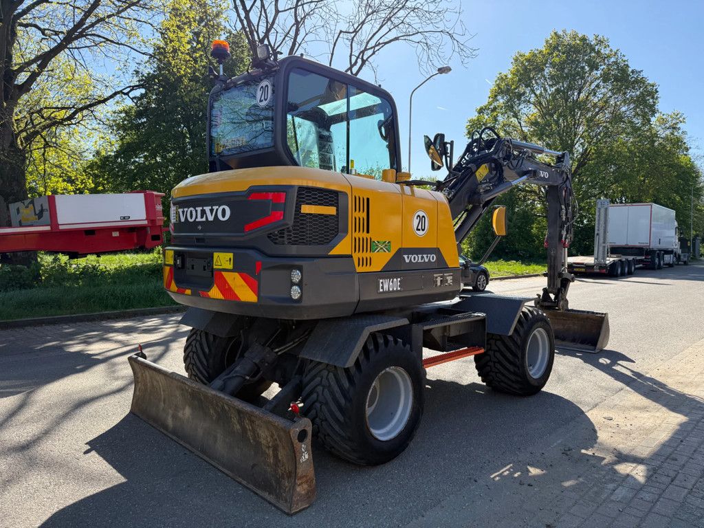 Volvo EW60