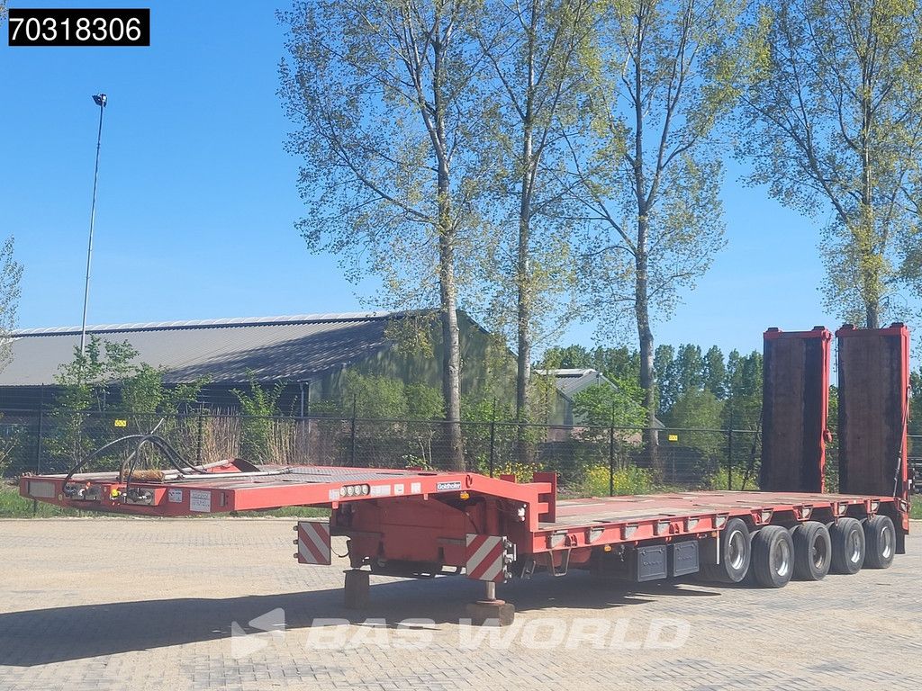 Goldhofer STZ-L5-52/80 4x Steering Axle 1x Lift axle Ramps