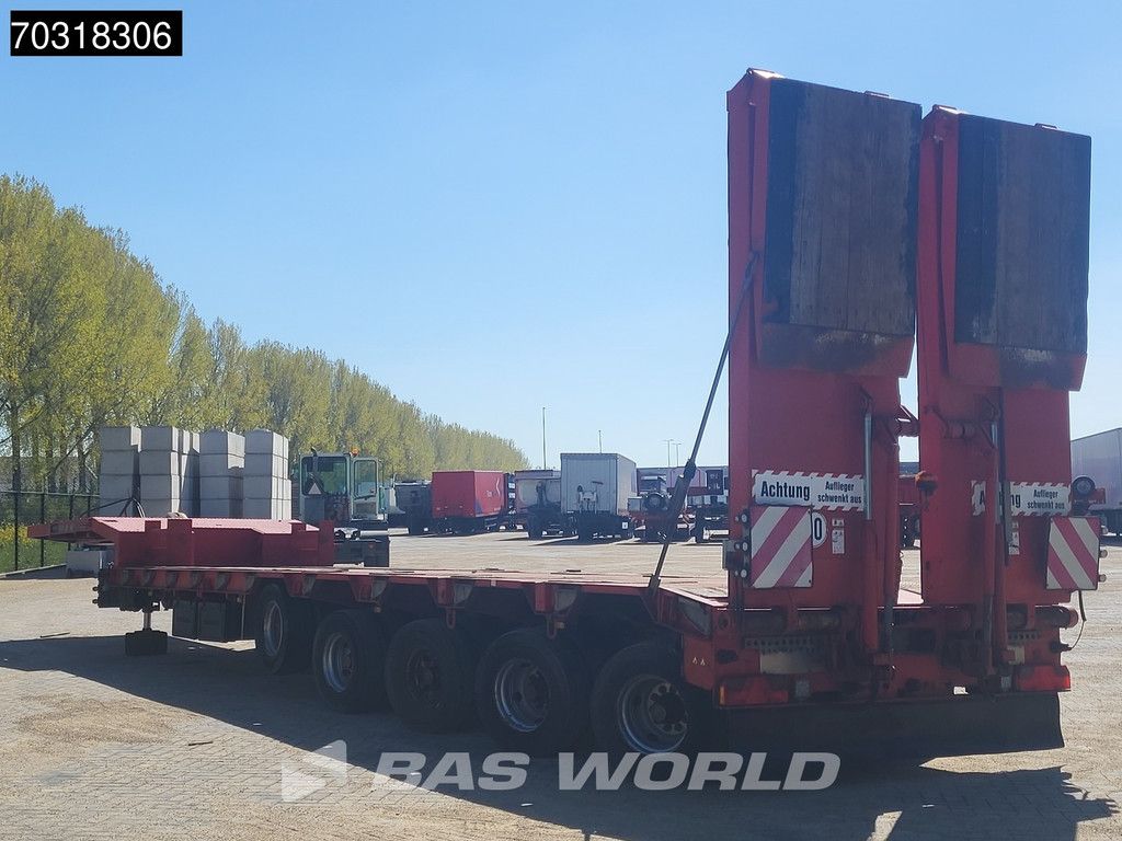 Goldhofer STZ-L5-52/80 4x Steering Axle 1x Lift axle Ramps