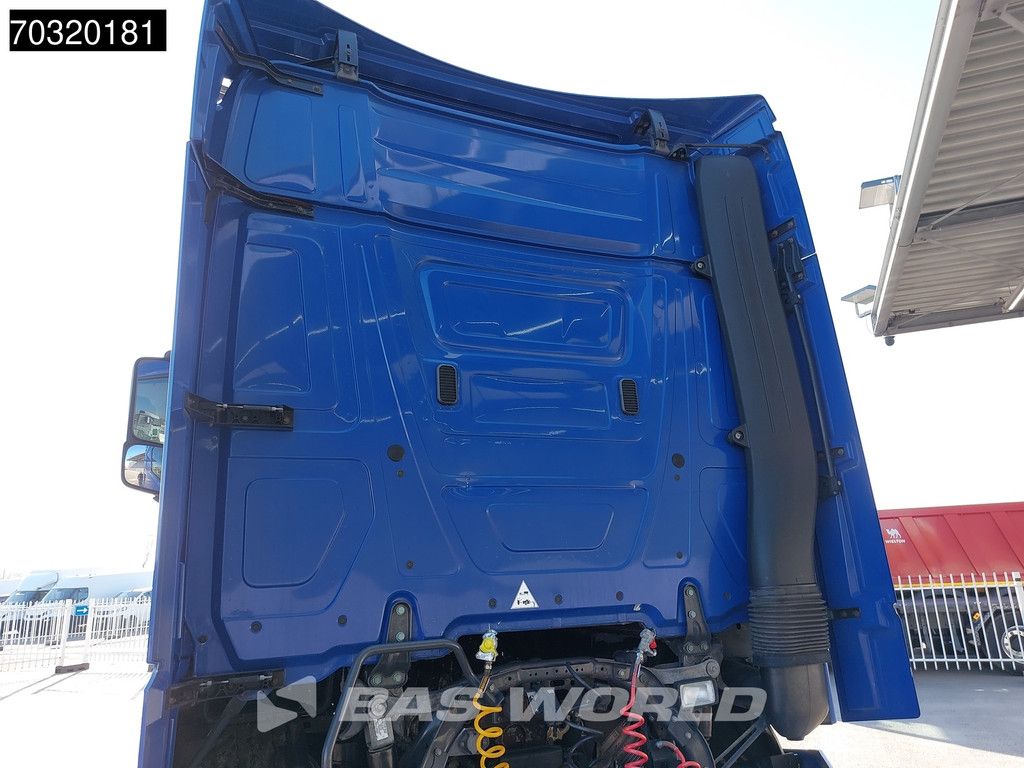 Mercedes Actros 1936 4X2 NL-Truck StreamSpace