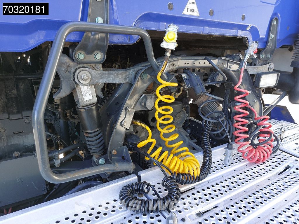 Mercedes Actros 1936 4X2 NL-Truck StreamSpace