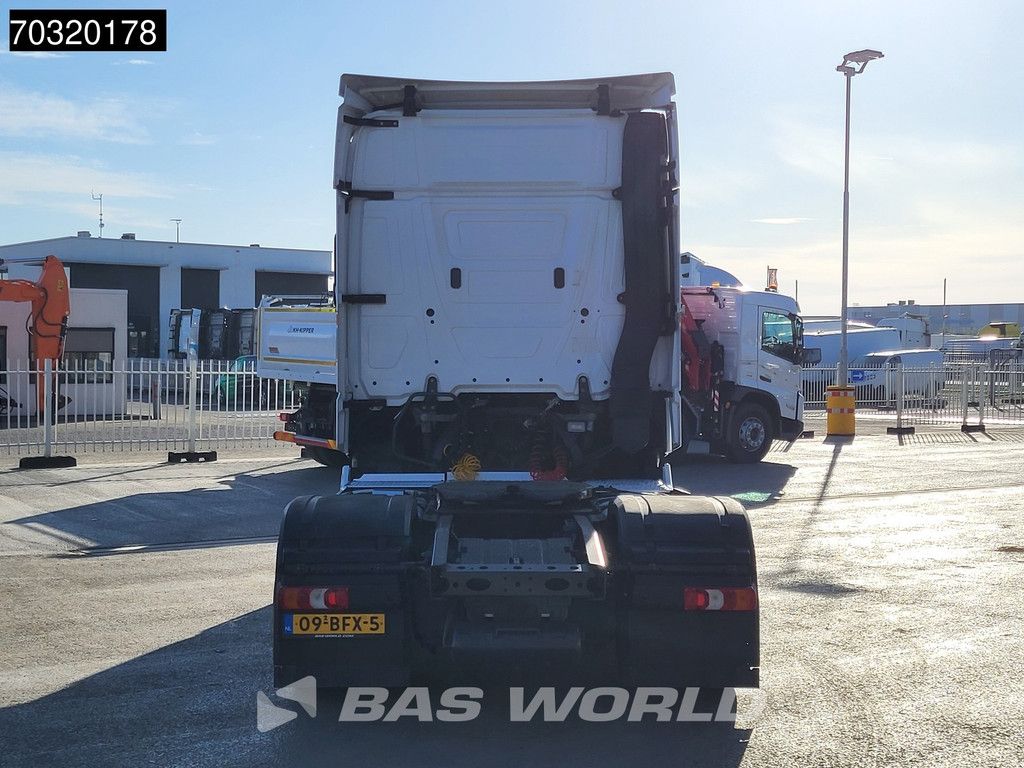 Mercedes Actros 1842 4X2 NL-Truck StreamSpace 2xTanks