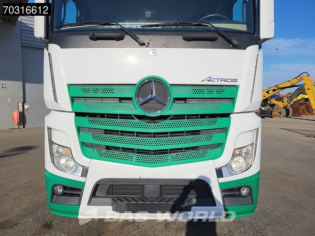 Mercedes Actros 1851 4X2 StreamSpace Retarder
