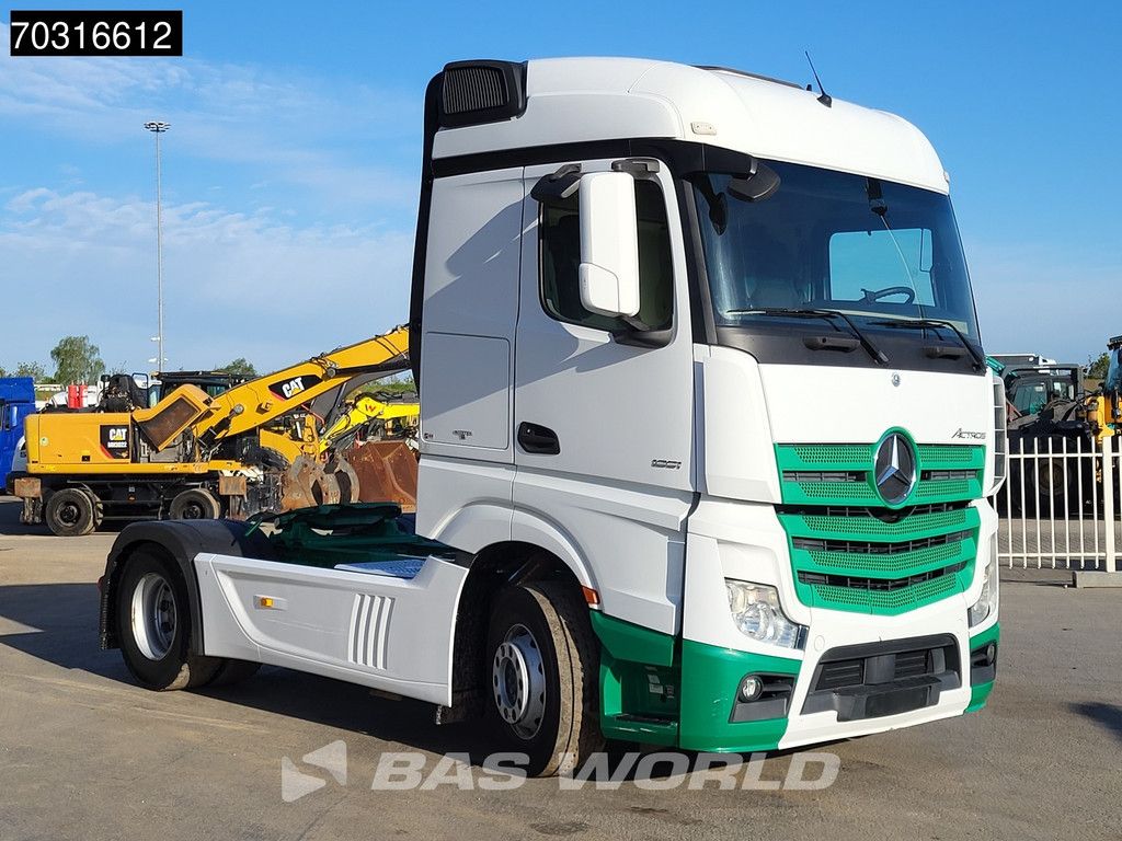 Mercedes Actros 1851 4X2 StreamSpace Retarder