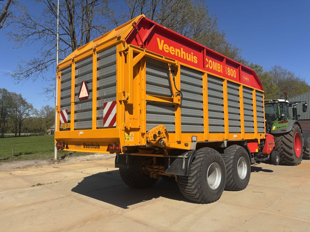 Veenhuis Combi 1800 opraapwagen ladewagen