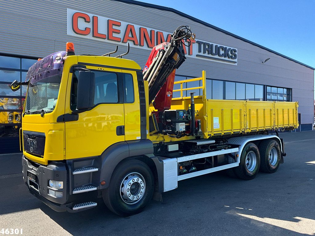 MAN TGA 26.440 VDL 20 Ton haakarmsysteem + Container 10m³ HMF 17 Tonmeter laadkraan
