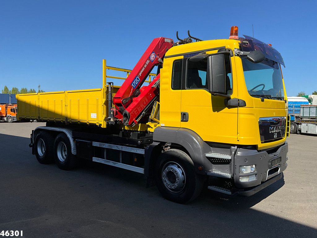 MAN TGA 26.440 VDL 20 Ton haakarmsysteem + Container 10m³ HMF 17 Tonmeter laadkraan