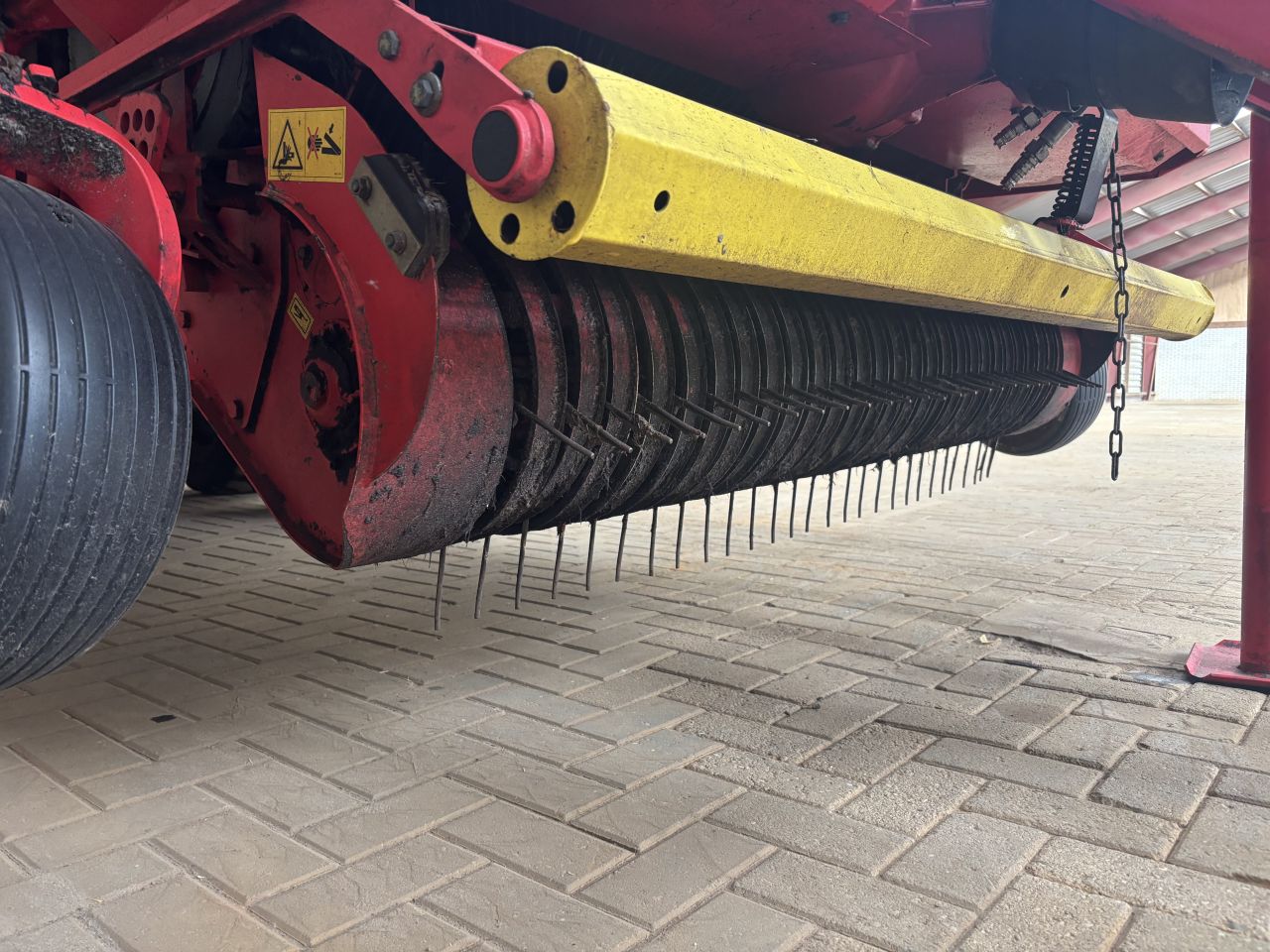 Pottinger Faro 3500 opraapwagen ladewagen