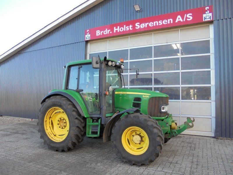 John Deere 6430